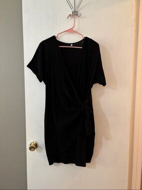 Black Wrap-Style Short Sleeve Dress